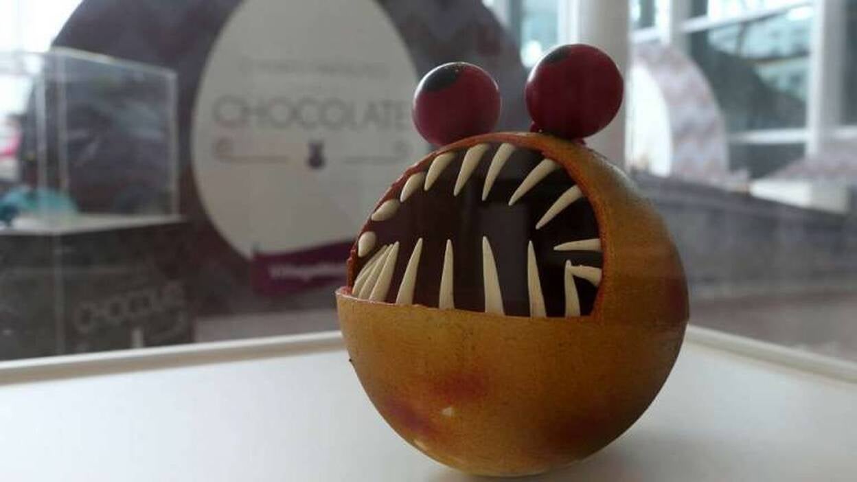 Esculturas de chocolate, anticipo de la Pascua brasileña