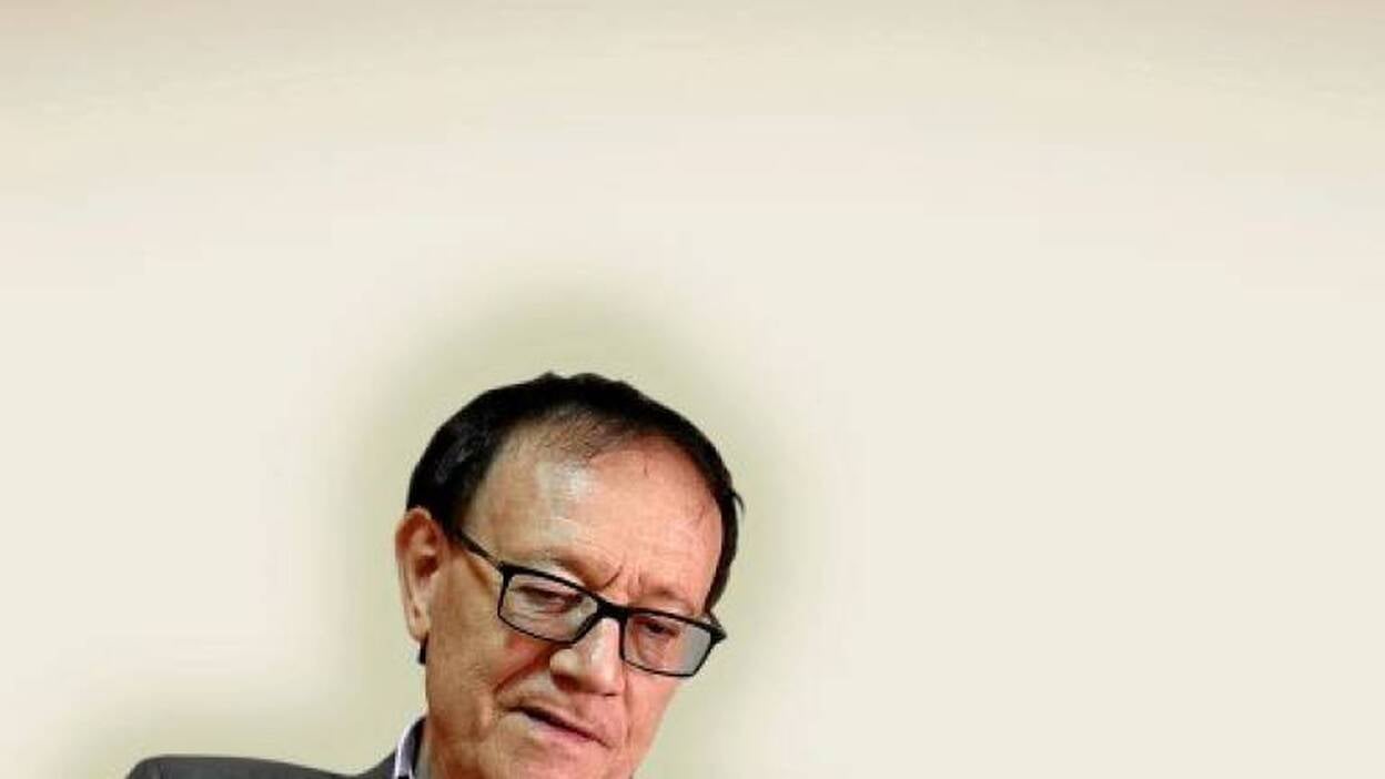 Leopoldo Fernández, defensor de una Canarias alejada del pleito insular