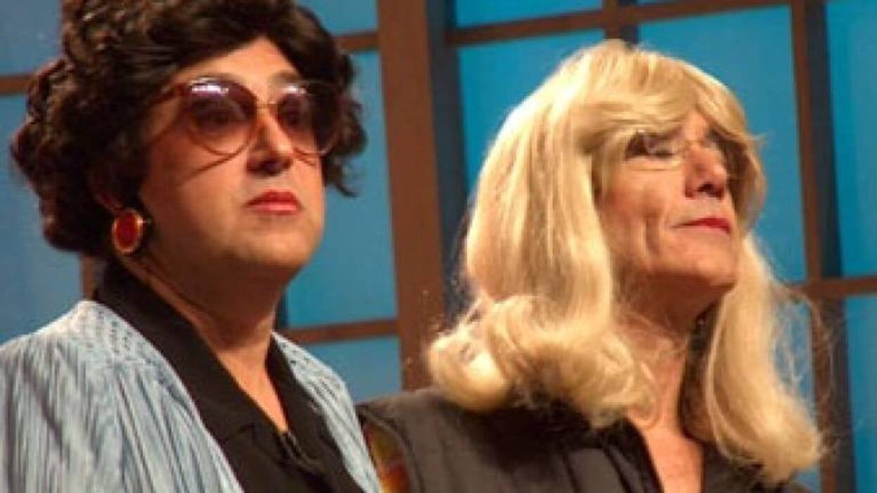 Baño con Piedra Pómez para empezar las Fiestas Fundacionales