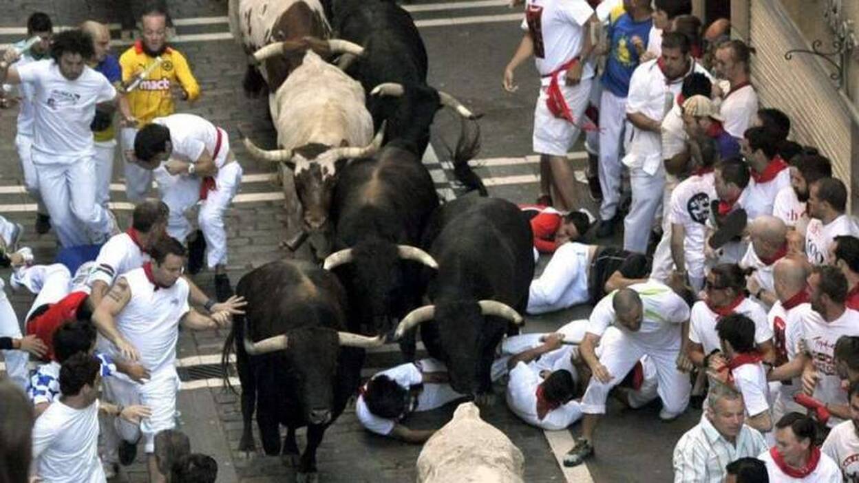 Los de Dolores Aguirre cumplen un segundo encierro rápido y noble