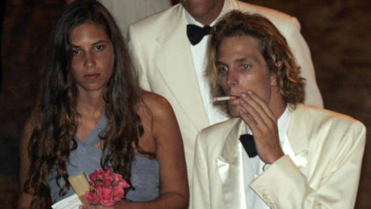 El hijo de Carolina de Mónaco se casa este mes con su novia colombiana
