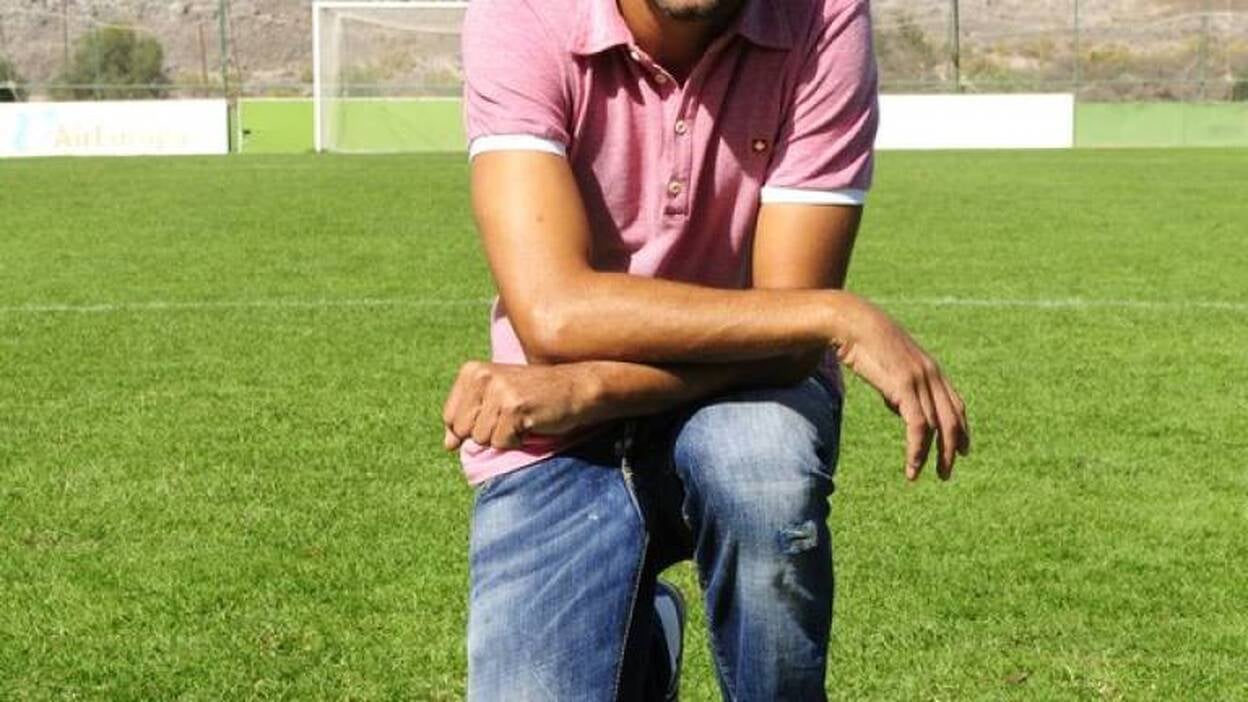 Angel: "Sería de tontos pensar que ya tenemos algo"