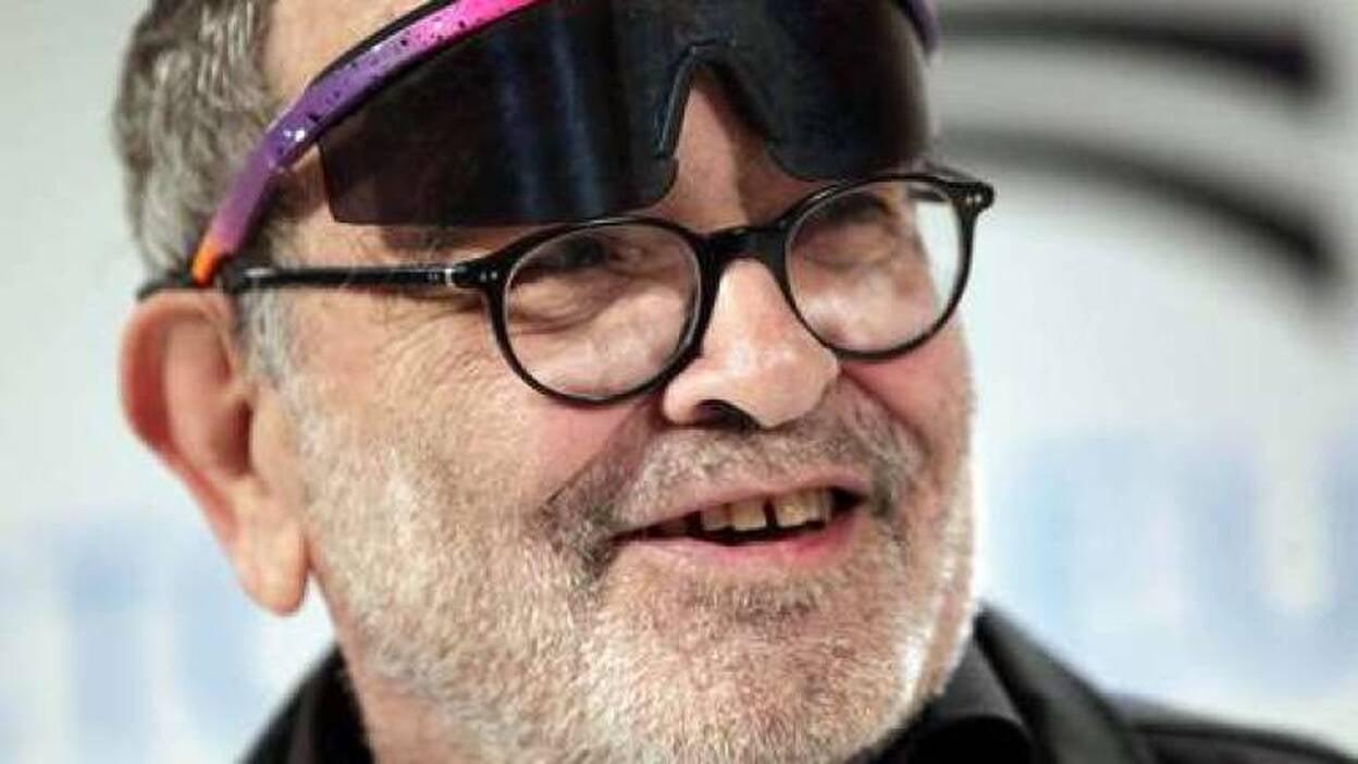 Fernando Arrabal sufre un accidente cerebrovascular en París