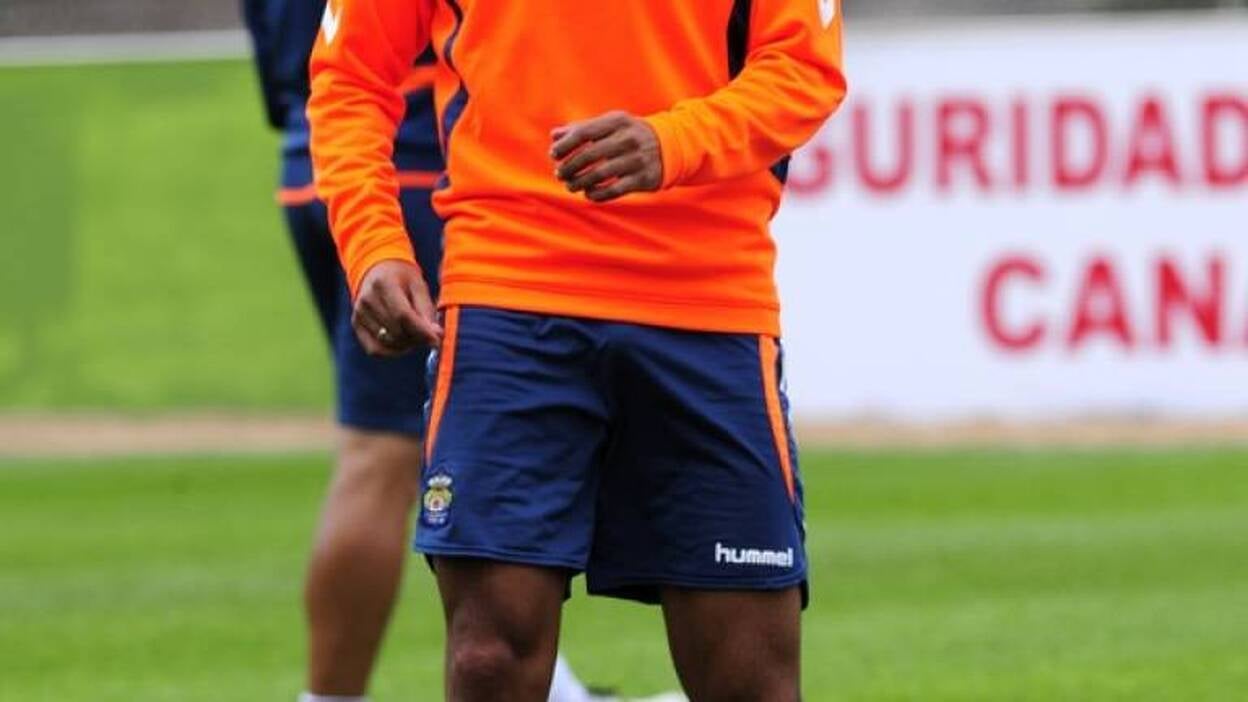 Nauzet: «Si juego es porque me lo merezco»