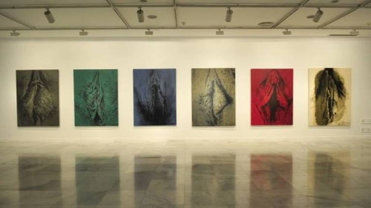 Flores y viajes dan color al CAAM