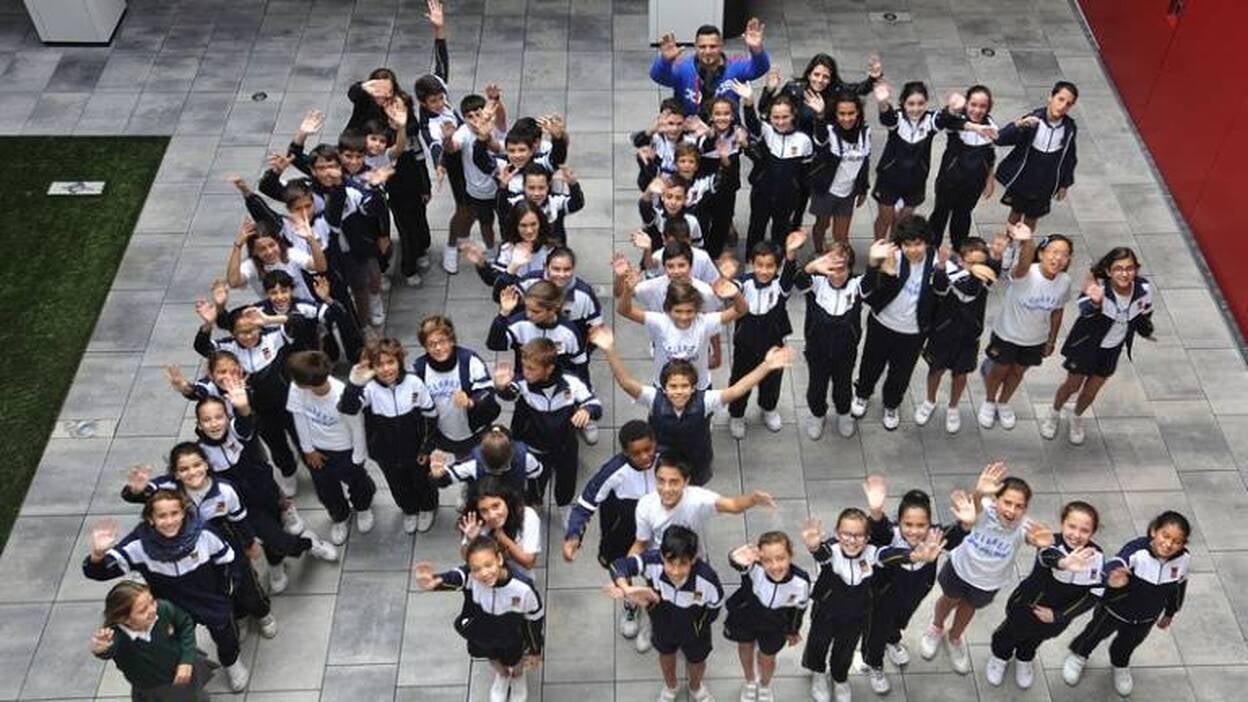 Alumnos de 6º A, 6º E y 6º B del Claret, en CANARIAS7