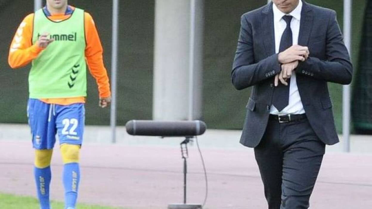 Lobera cita a Delev por las bajas