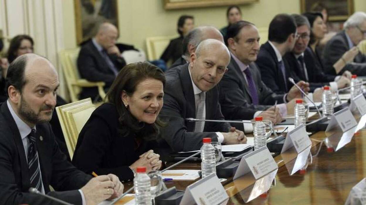 Educación exigirá a sus 10.000 becarios Erasmus+ nivel inglés y 60 créditos