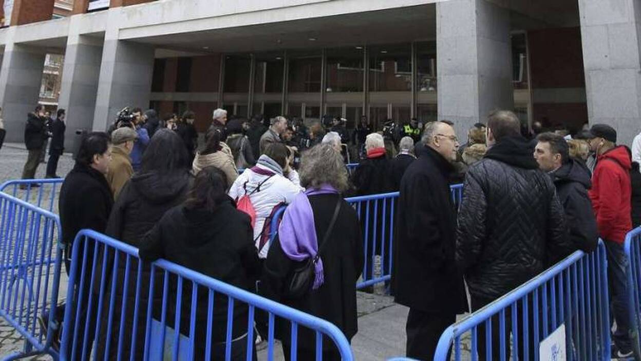 Los restos mortales de Paco de Lucía llegan a Madrid