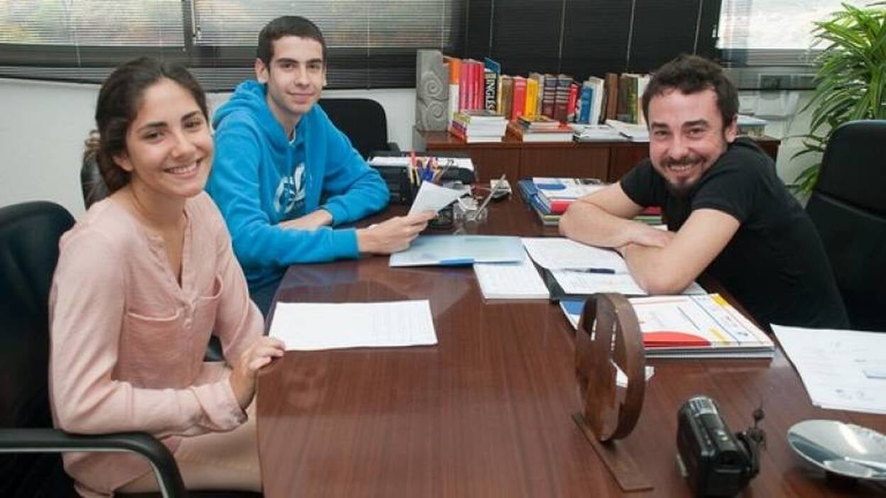 Danny Boy imparte una master-class en el Colegio Heidelberg