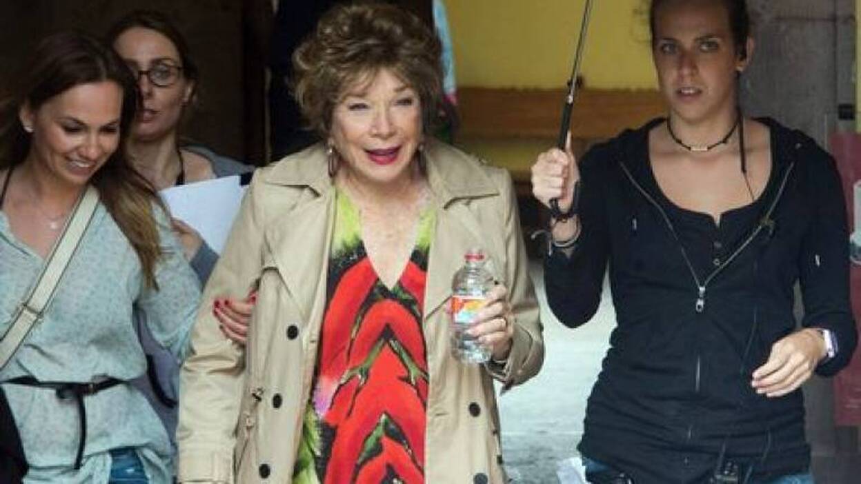Shirley MacLaine rueda en Vegueta