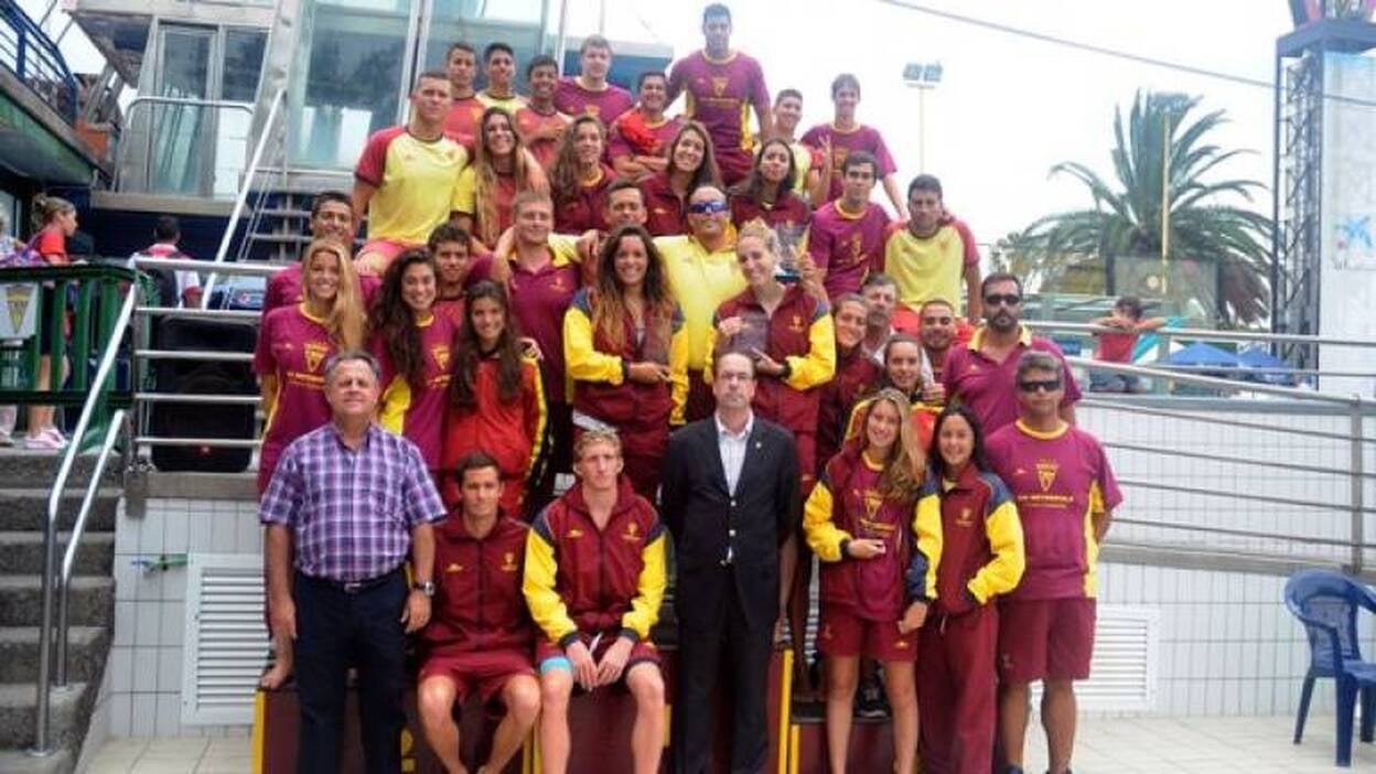 El CN Metropole, campeón regional de la categoría absoluta