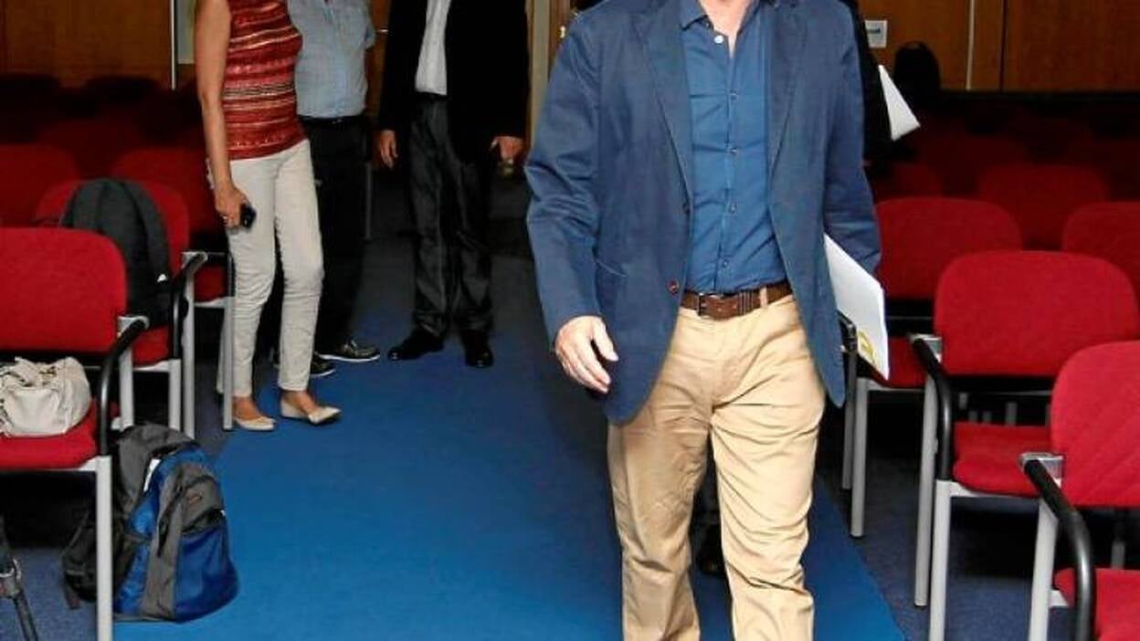 Pérez hará valer su gestión y Matos su cercanía al militante