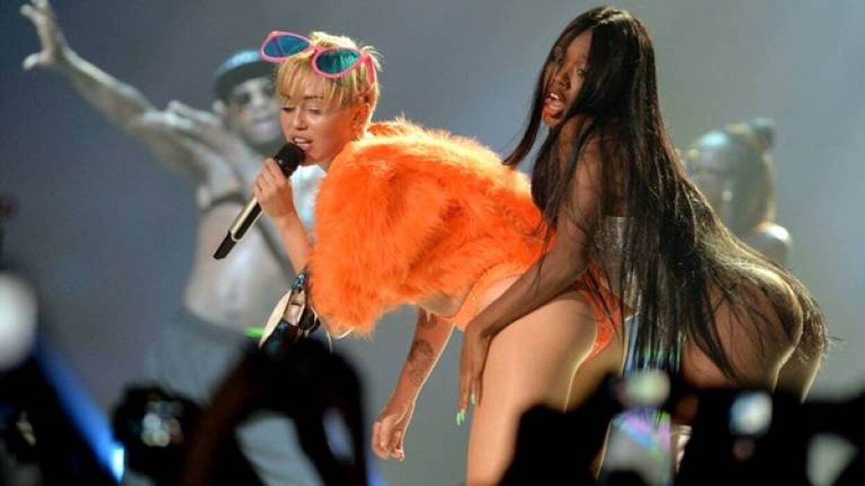 Miley Cyrus incia sus conciertos en México