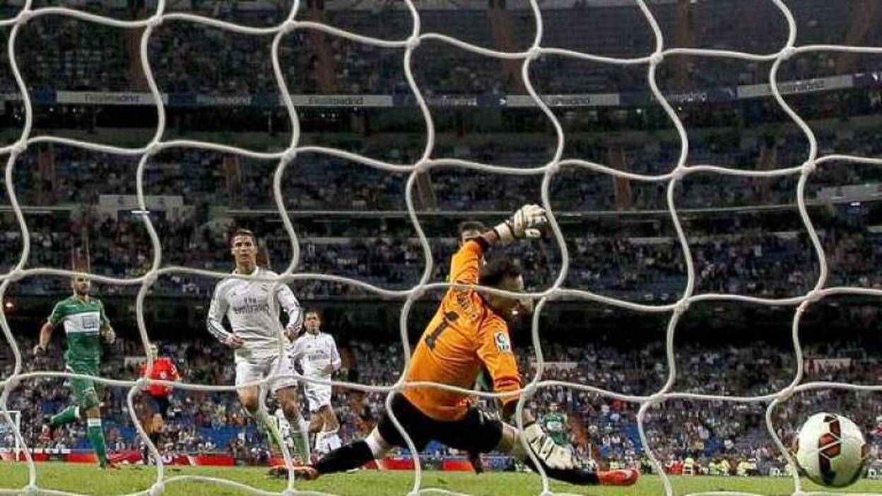 Un gigantesco Cristiano confirma la reacción (5-1)