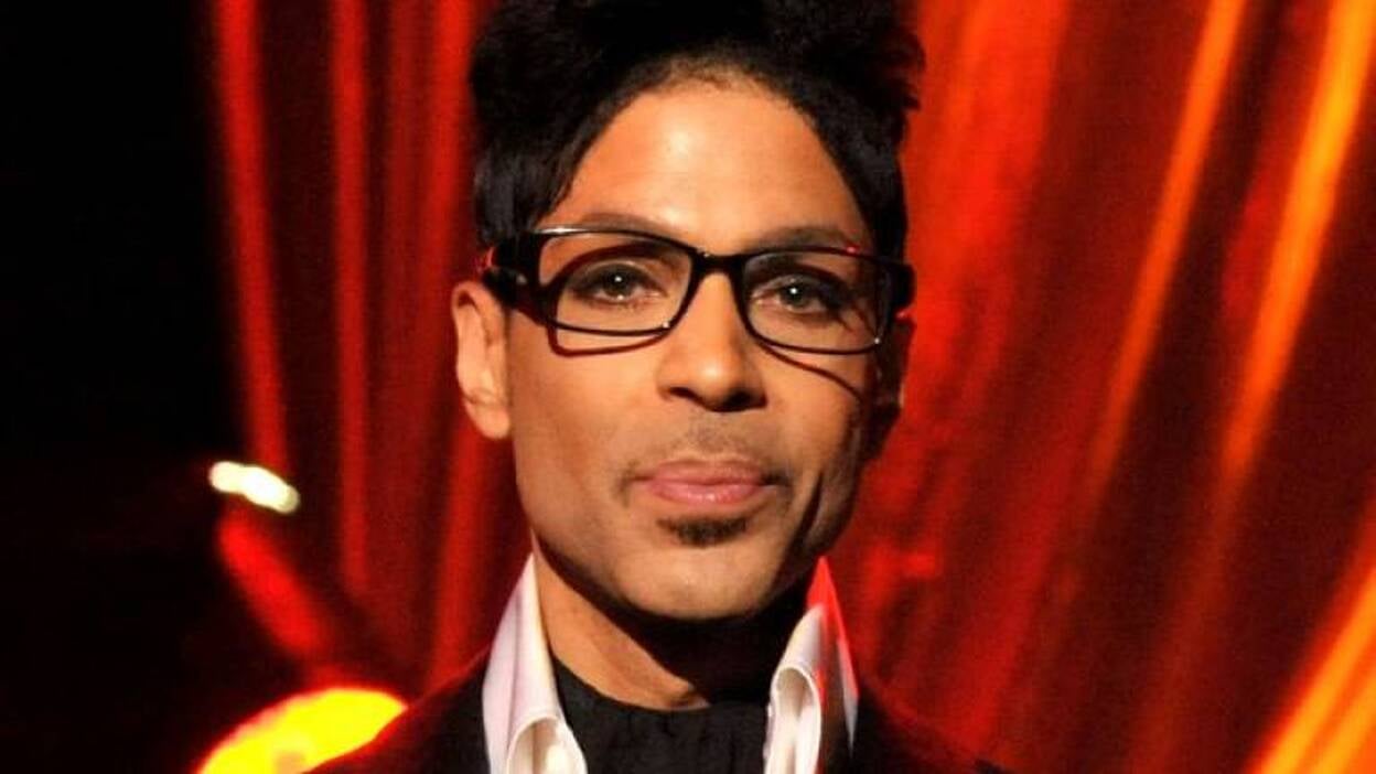 La doble pirueta de Prince