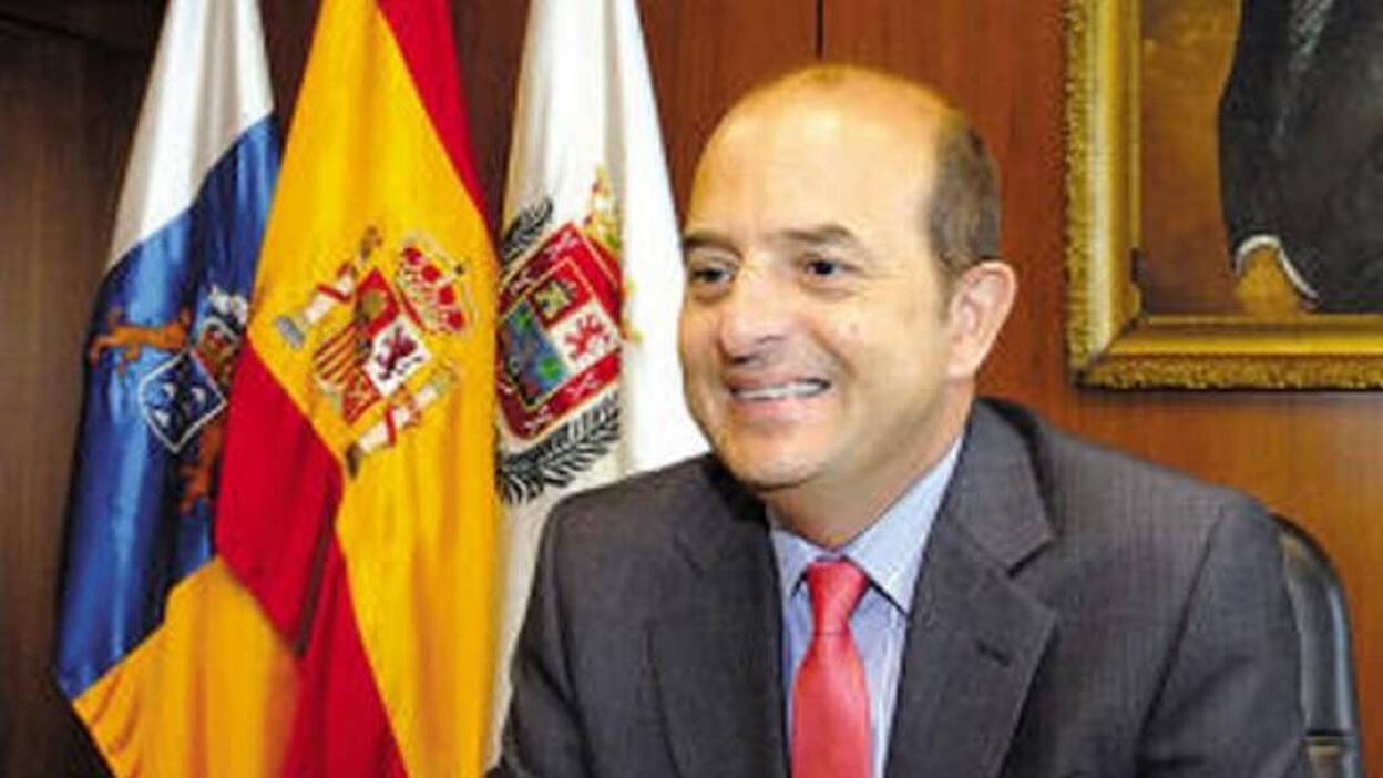 El último presupuesto de Cardona se aprueba sin rebajar el IBI