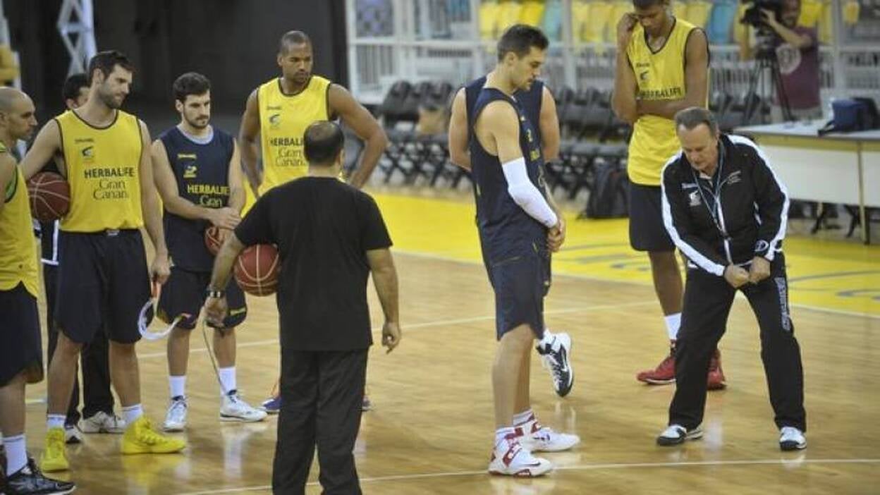 Una victoria como aliciente para la mejoría