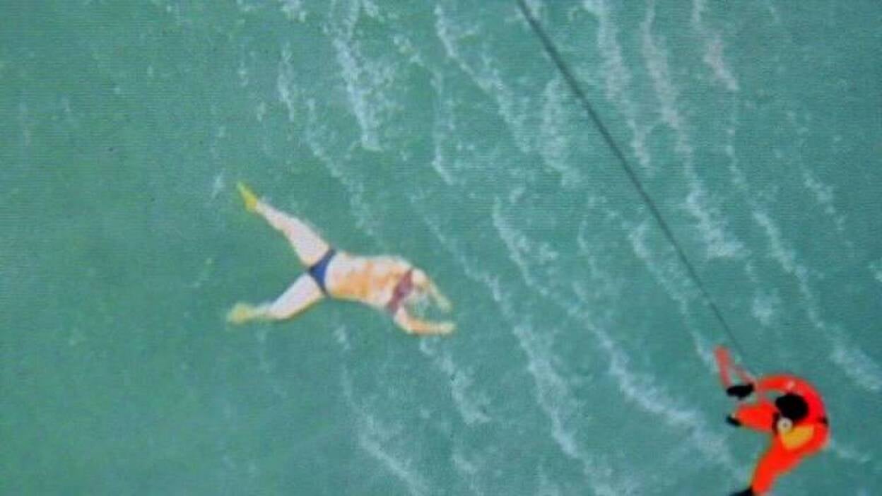 Indonesia confirma que ha encontrado restos del avión de AirAsia desaparecido