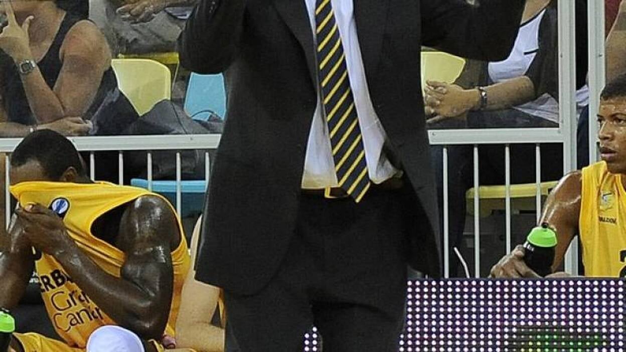 García Reneses: «El Estudiantes puede ganar a cualquiera»