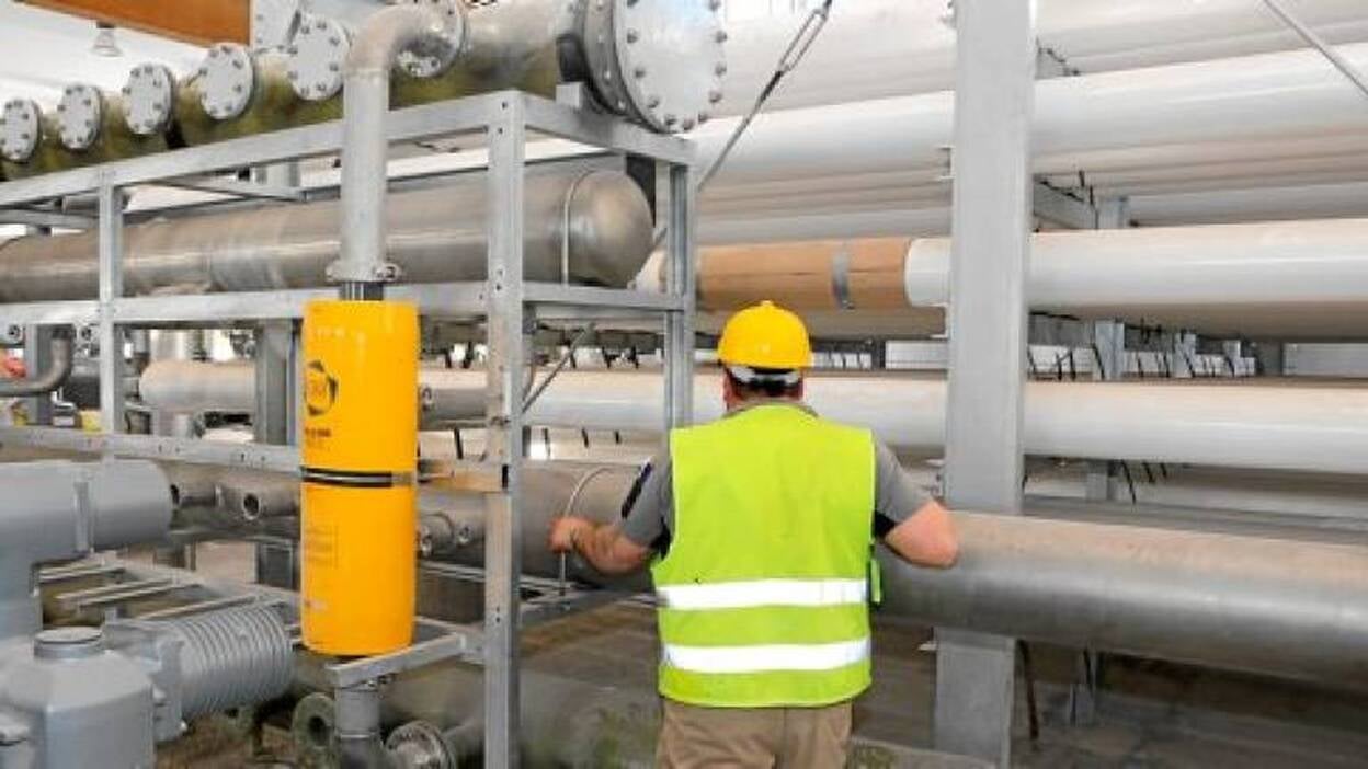 Rivero toma las riendas para evitar las multas