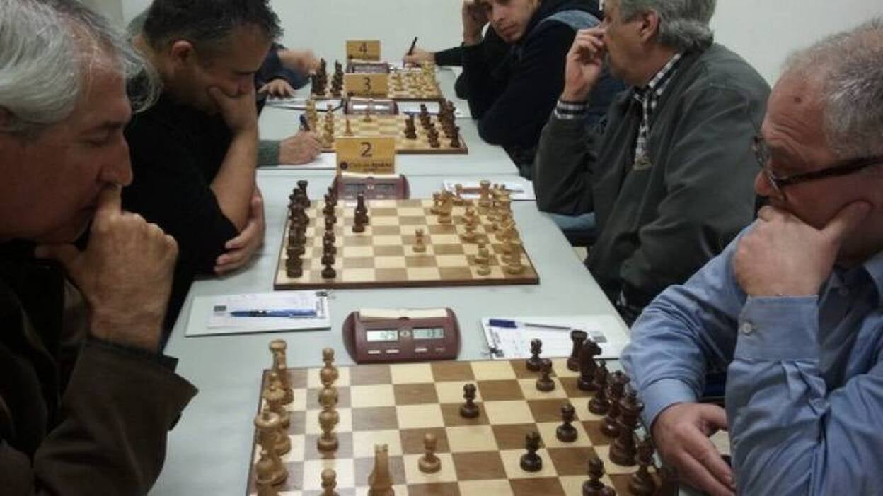 El líder refuerza su posición