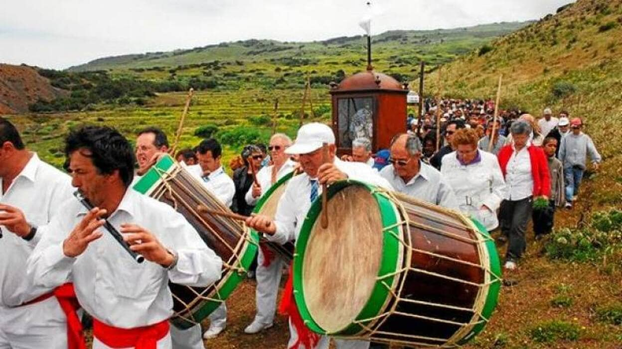 Escuelas herreñas a toque de pito