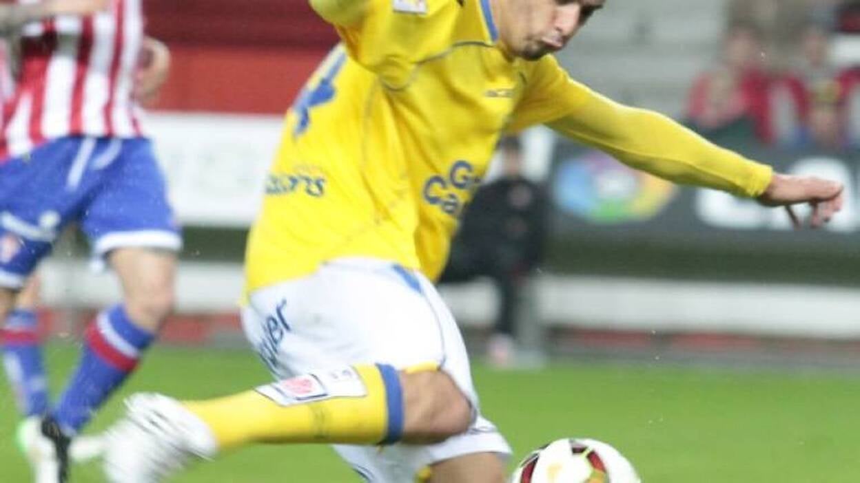 Hernán bendice el punto logrado