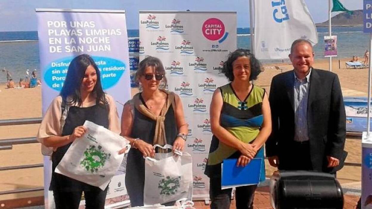 La fiesta sigue hoy en la playa