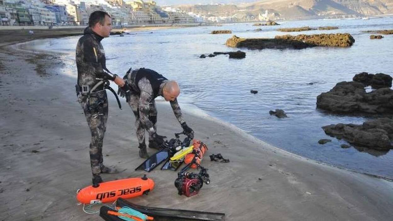El 'Fotosub' vuelve a Las Canteras para captar los fondos marinos