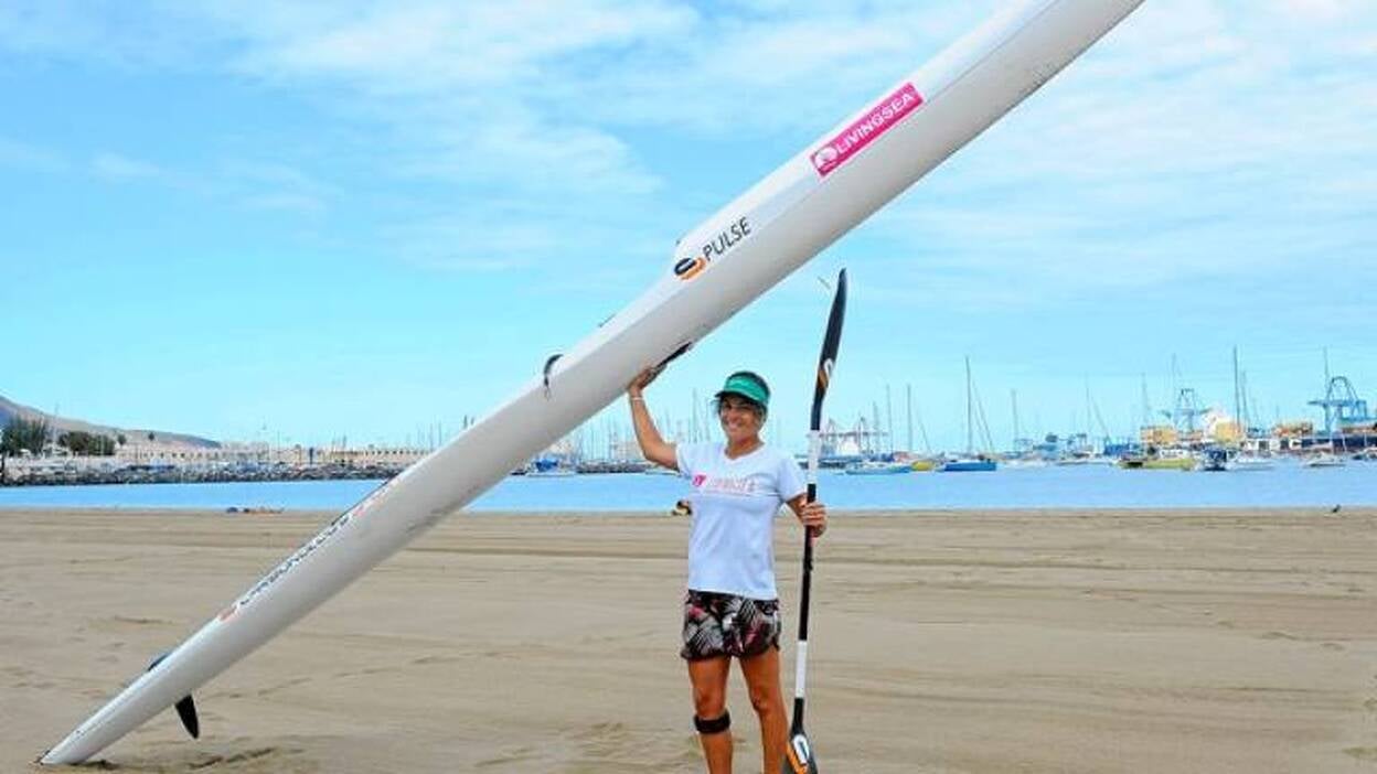 Surfeando sentada y en mar abierto