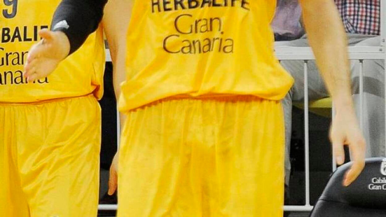 García Reneses recupera a Galdikas pero pierde a Newley