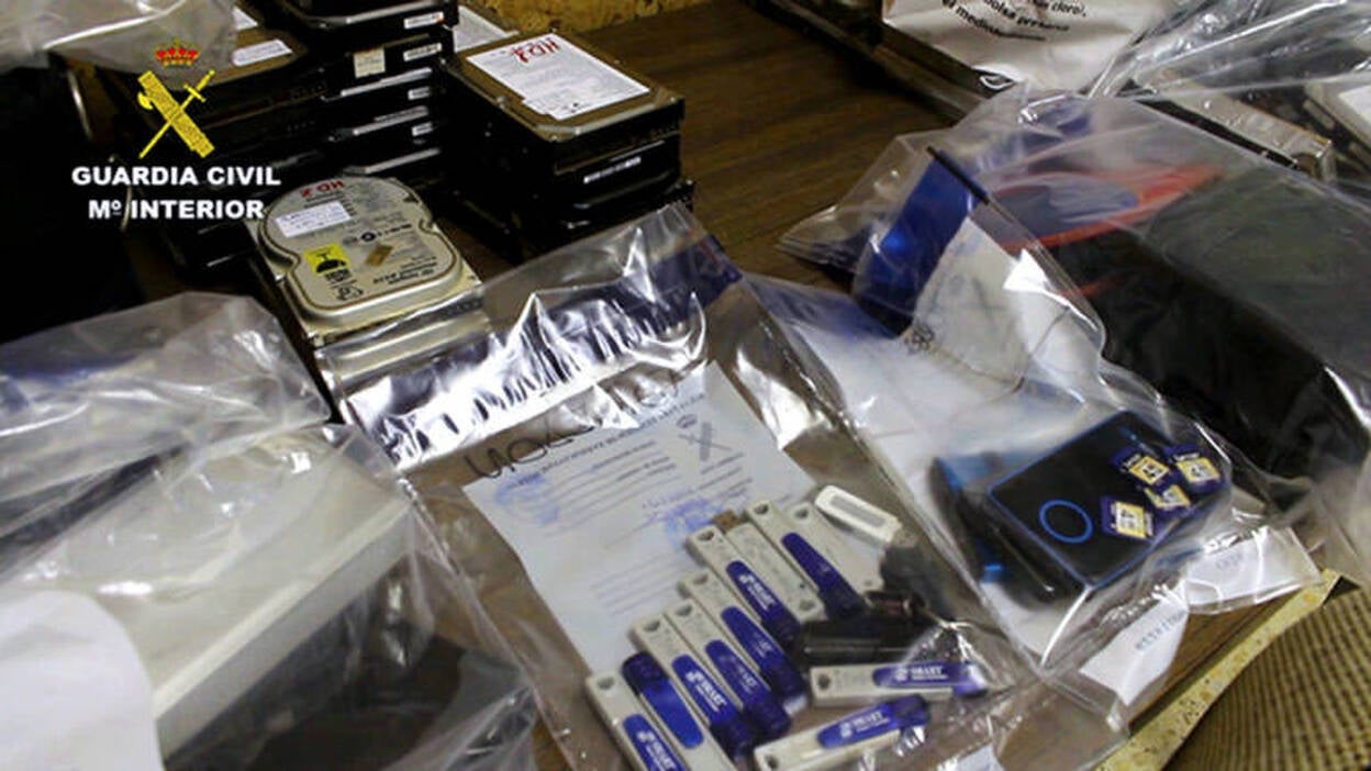 Un imputado en Mogán por compartir pornografía infantil