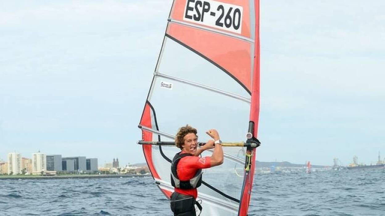 Barreiros y Curbelo y Ángel Granda siguen intratables