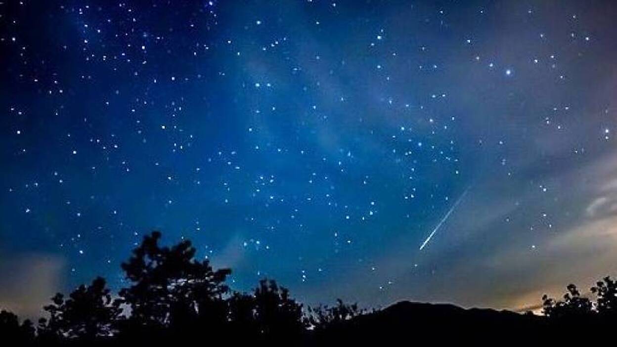 ¿Quieres observar más de 100 estrellas fugaces en una hora?