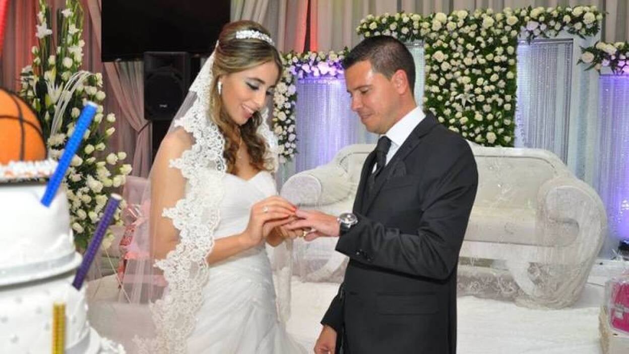 Sergio Lobera se casó con Houda Elaisati