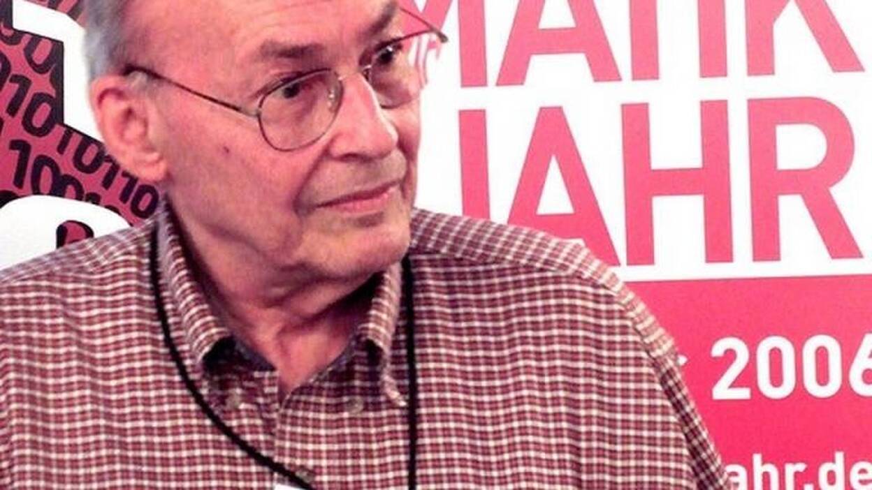 Muere a los 88 años el padre de la inteligencia artificial, Marvin Minsky