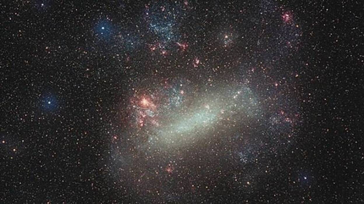 Un agujero negro de 5 dimensiones puede 'tragarse' a Albert Einstein