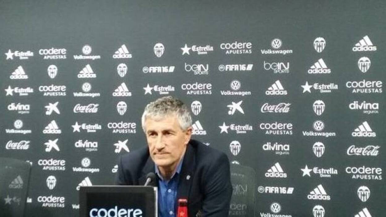 Setién: "Hay que tener el balón y personalidad"