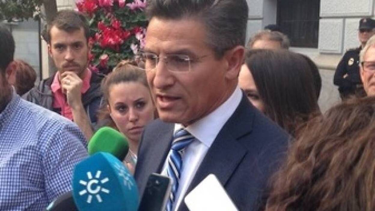 La oposición seguirá adelante con el cambio de gobierno municipal en Granada