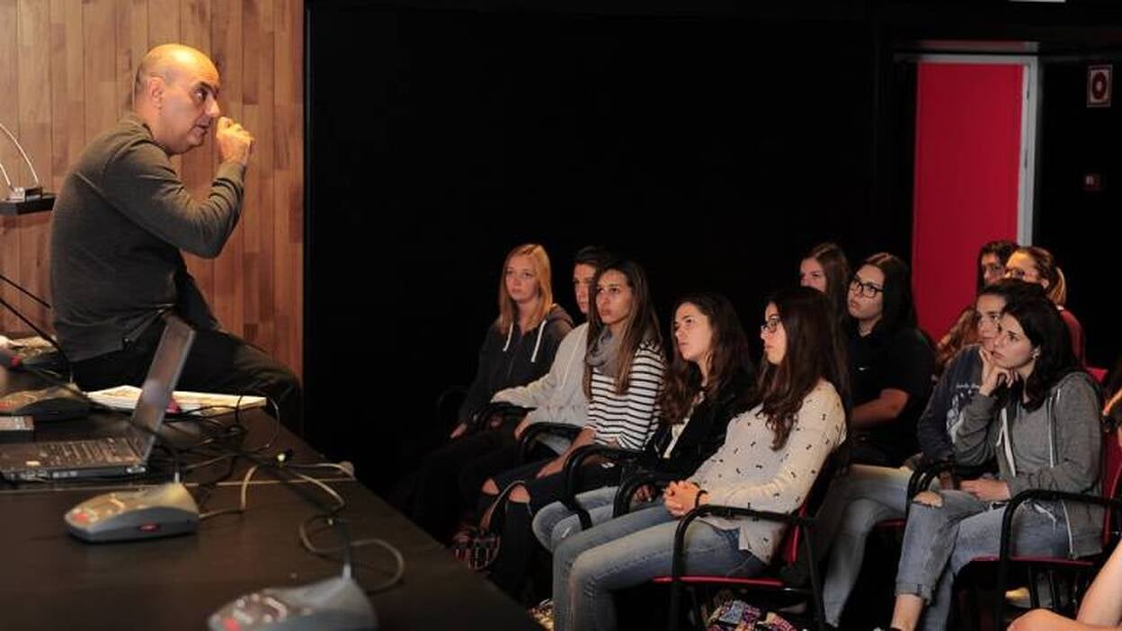 Visita del Colegio Alemán a CANARIAS7