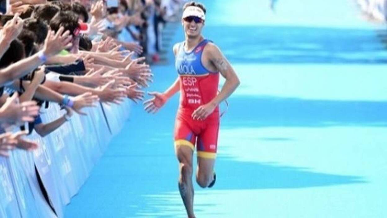 Mario Mola consigue su tercer triunfo en Yokohama