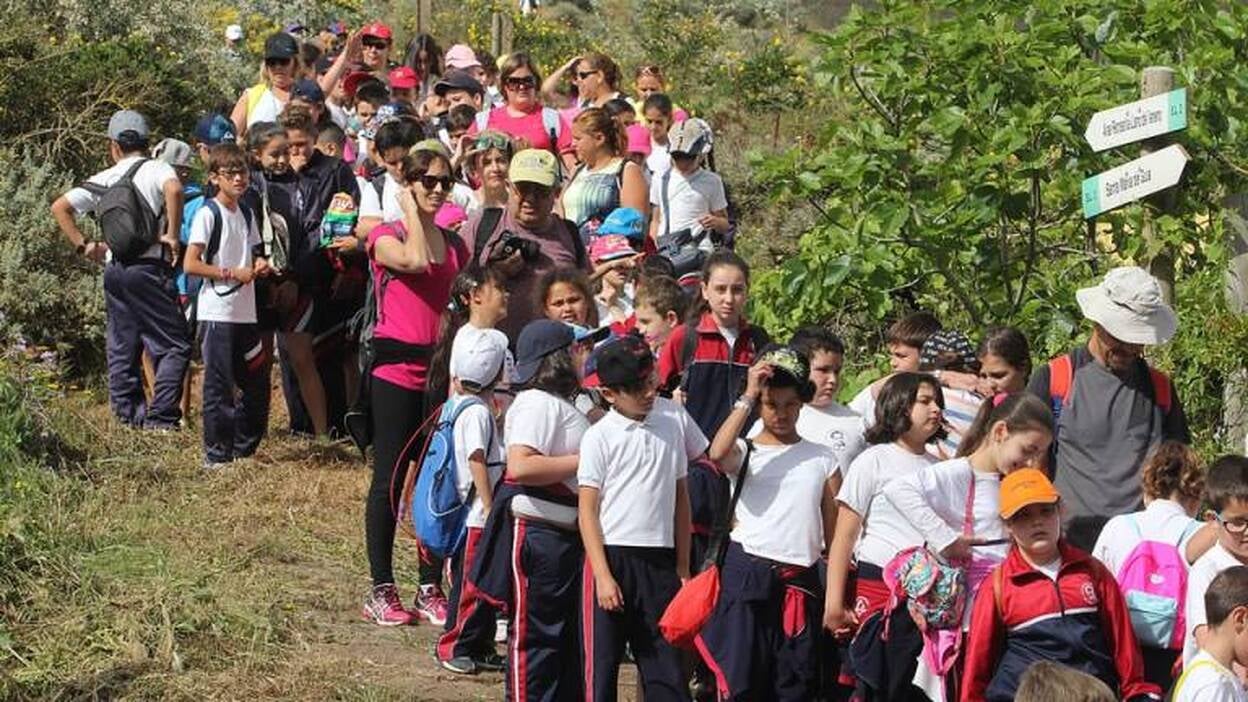 La Ruta de las Marías reune a un millar de escolares en Guía