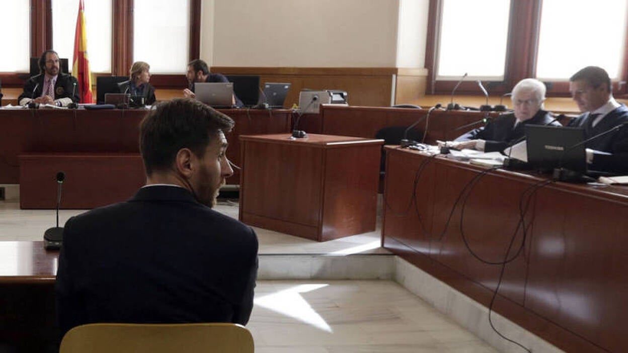 Lionel Messi: "Firmaba los contratos porque confiaba en mi papá"