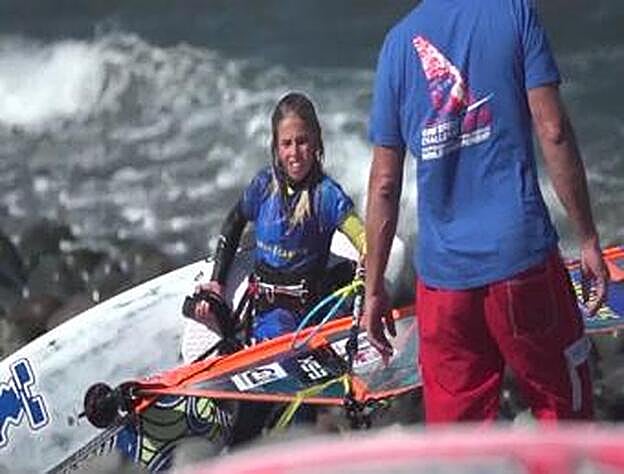 Liam Dunkerbeck y su padre Bjorn Dunkerbeck, leyenda del windsurfing
