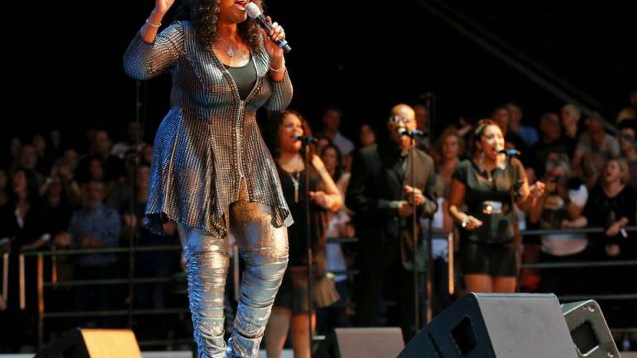 ¿Quién no baila con Gloria Gaynor?