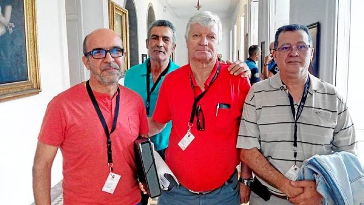 Al vertedero, por el Tívoli