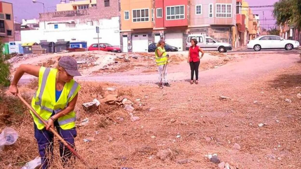 Se recogen 880 toneladas más de escombros y trastos que en 2015