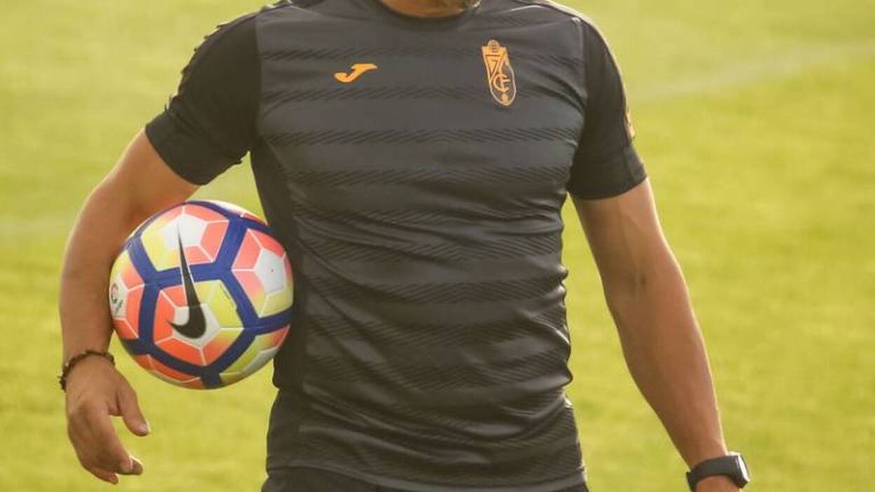 El Granada llega a Gran Canaria en medio de un auténtico polvorín