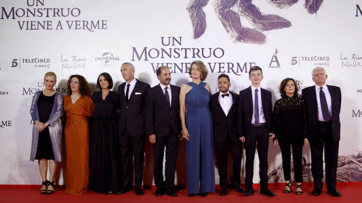 Juan Antonio Bayona y Sigourney Weaver presentan a su "monstruo" en Madrid